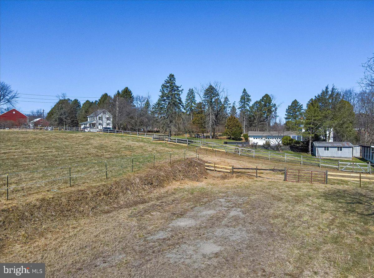 NONE AVAILALBE - Residential Lease