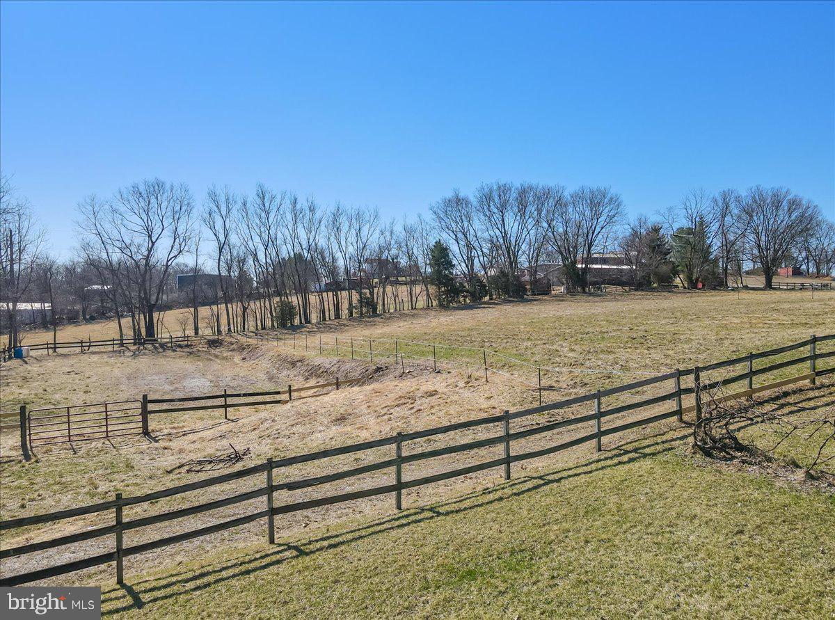 NONE AVAILALBE - Residential Lease