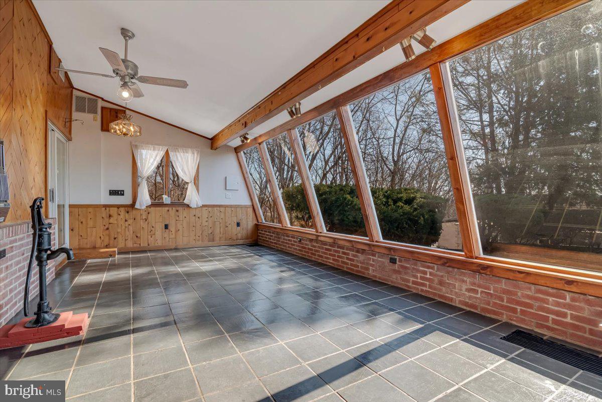 NONE AVAILALBE - Residential Lease