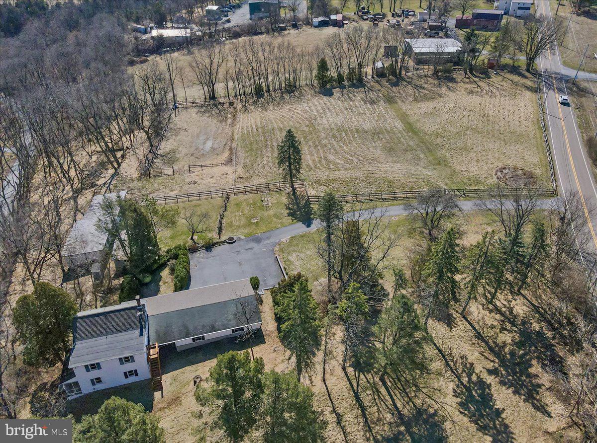 NONE AVAILALBE - Residential Lease