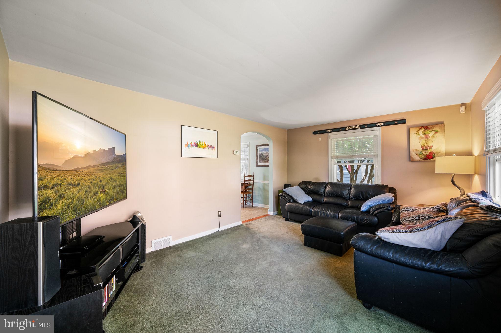 WILLOW WAY - Residential