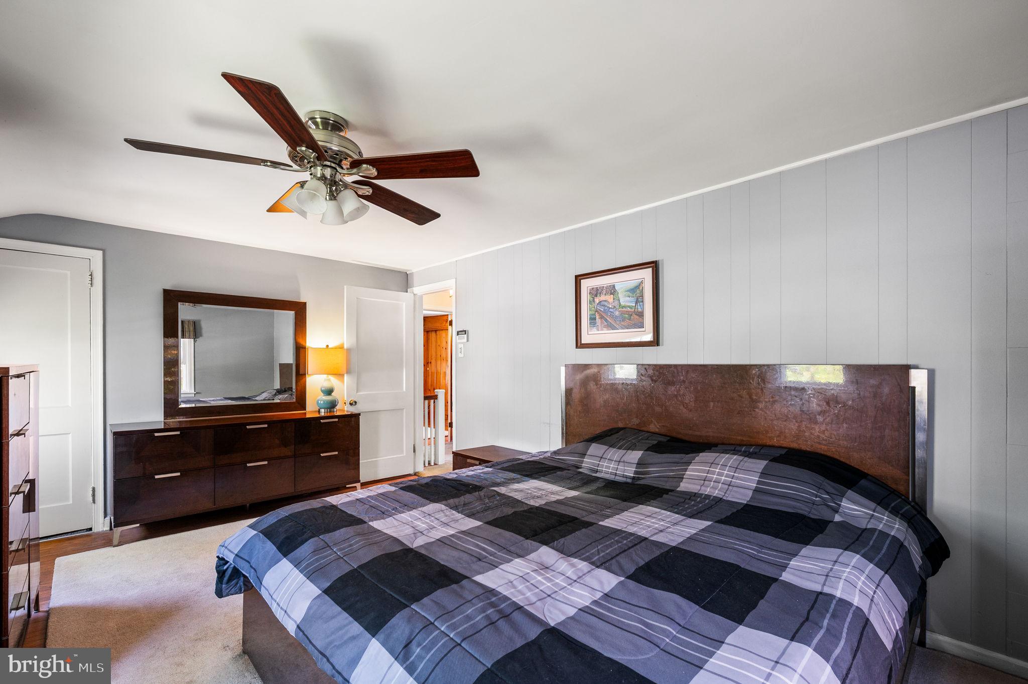 WILLOW WAY - Residential