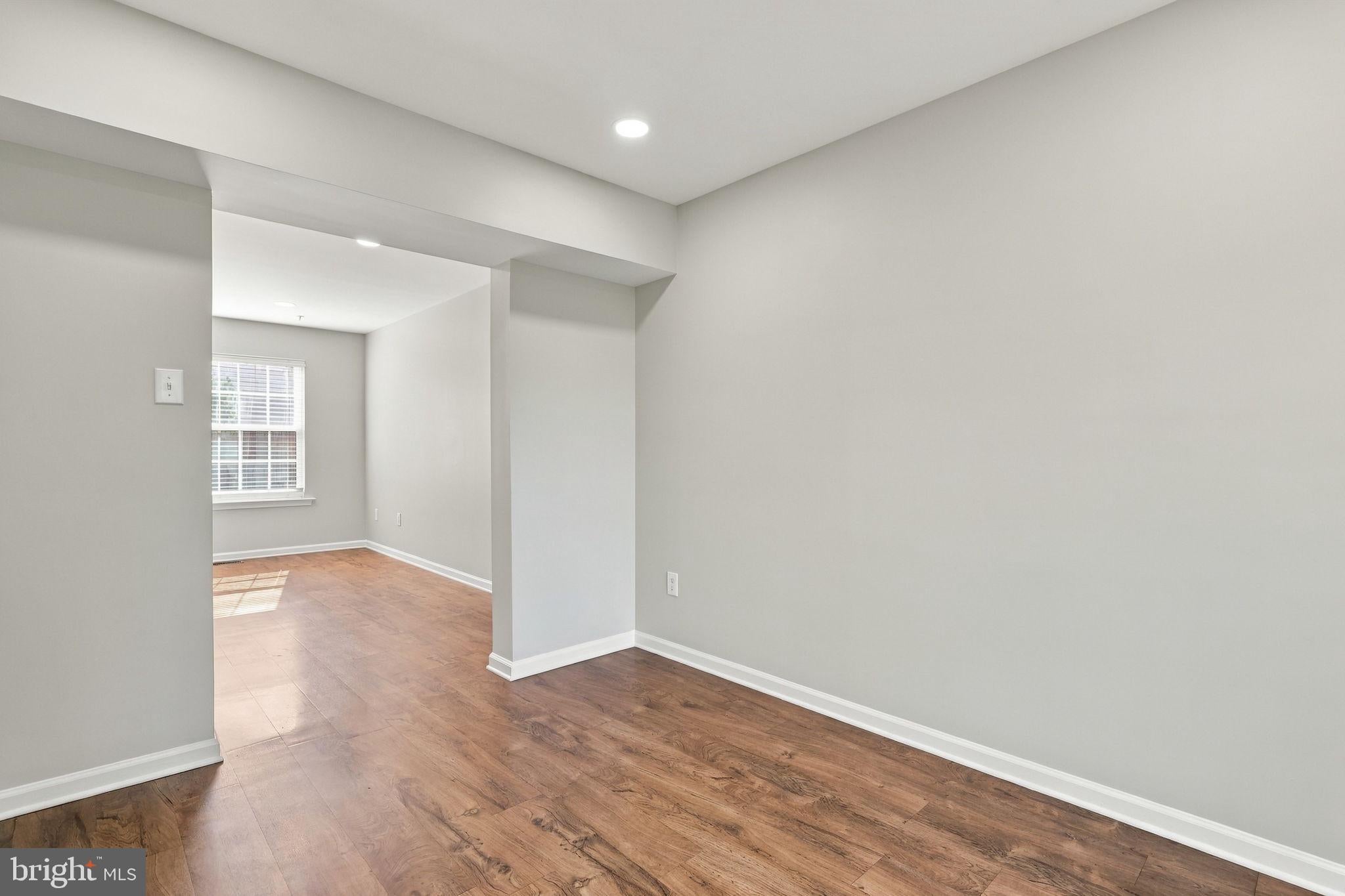 213 TANAGER COURT 258