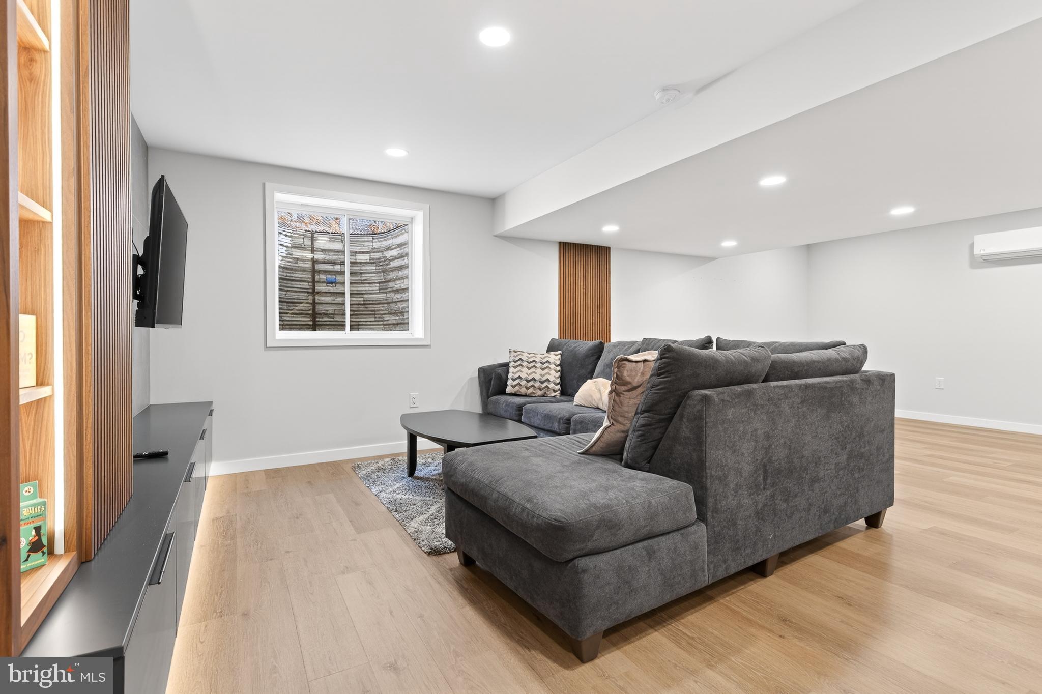 GREENLEAF ESTATES - Residential