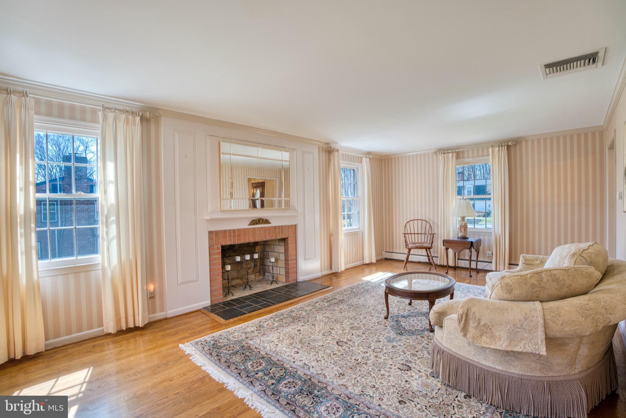 DANCE MILL - Residential