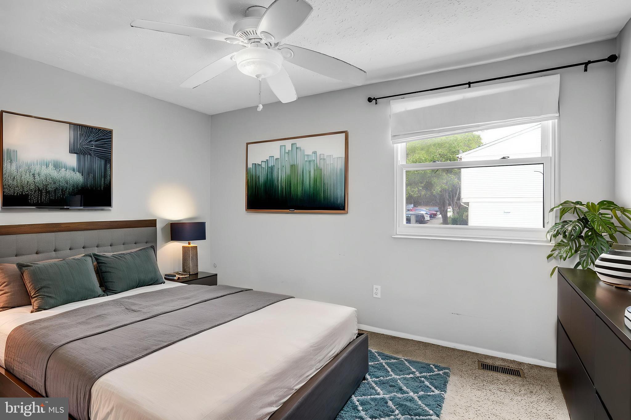 GUNNERS LAKE VILLAGE - Residential