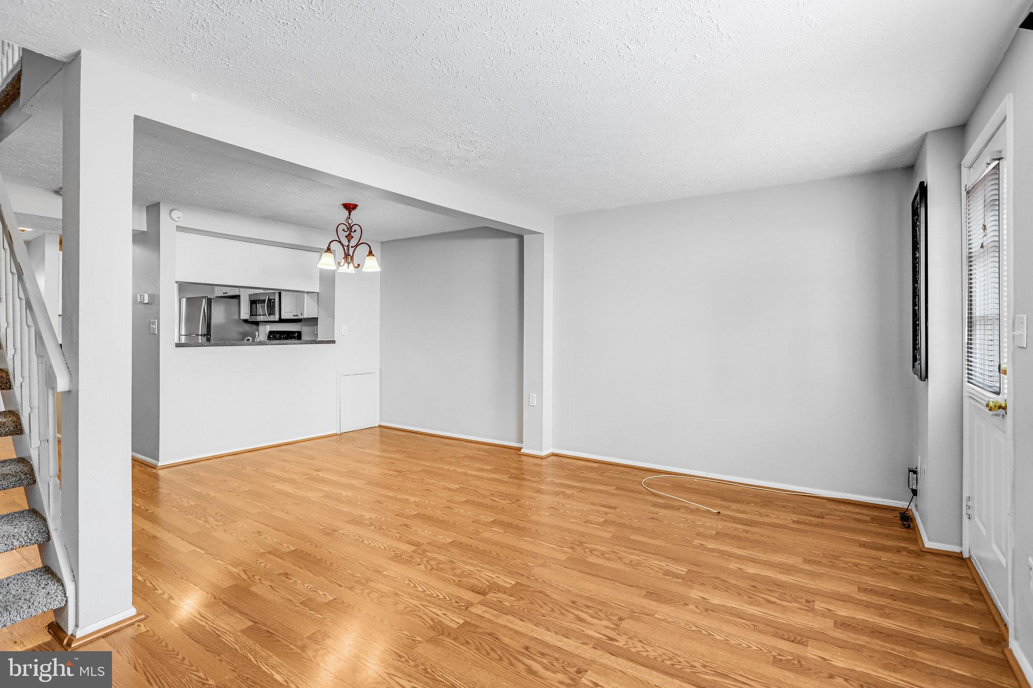 GUNNERS LAKE VILLAGE - Residential