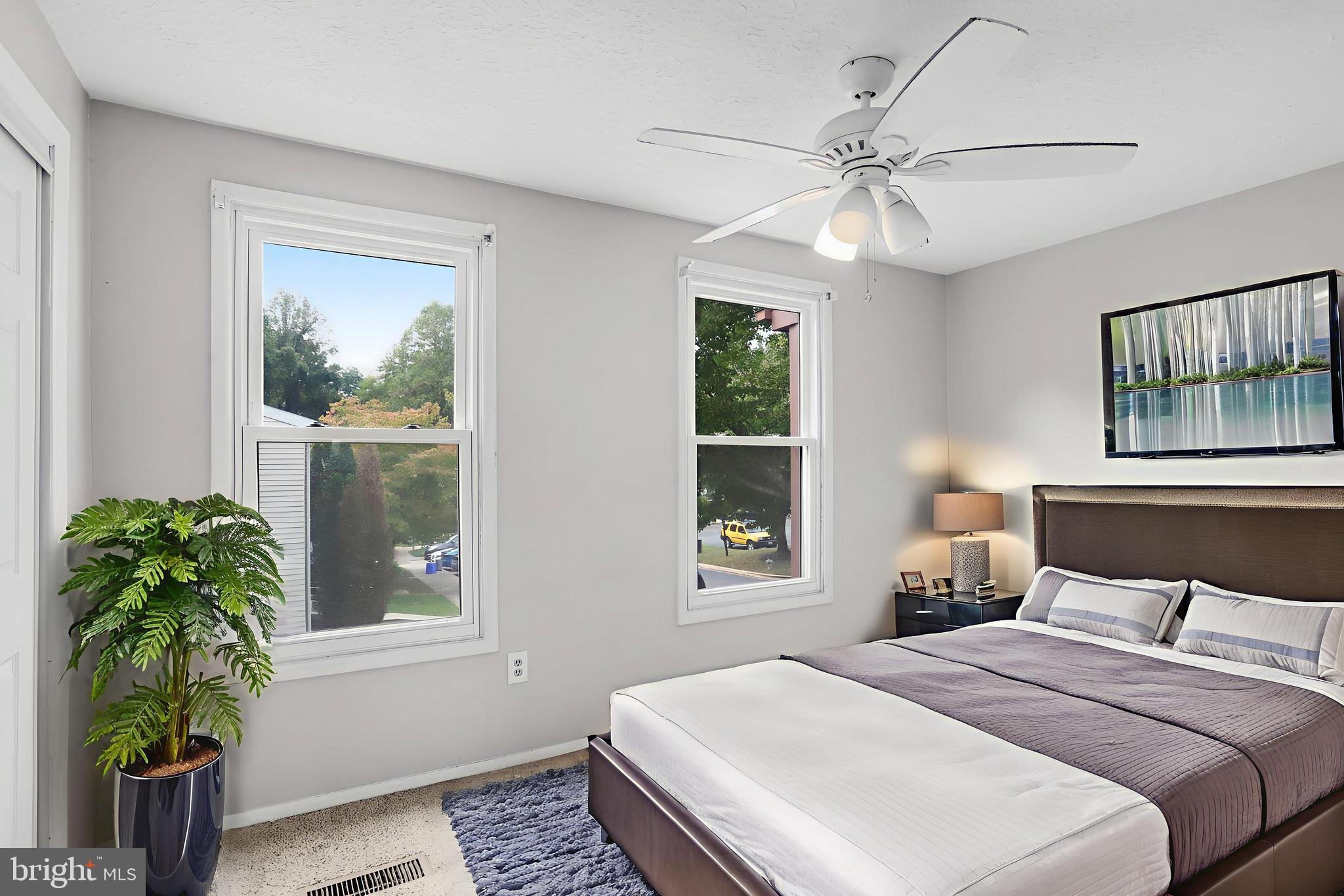 GUNNERS LAKE VILLAGE - Residential