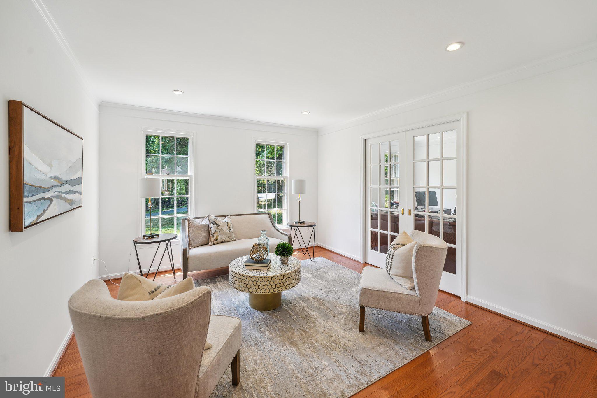 WOLF TRAP WOODS - Residential