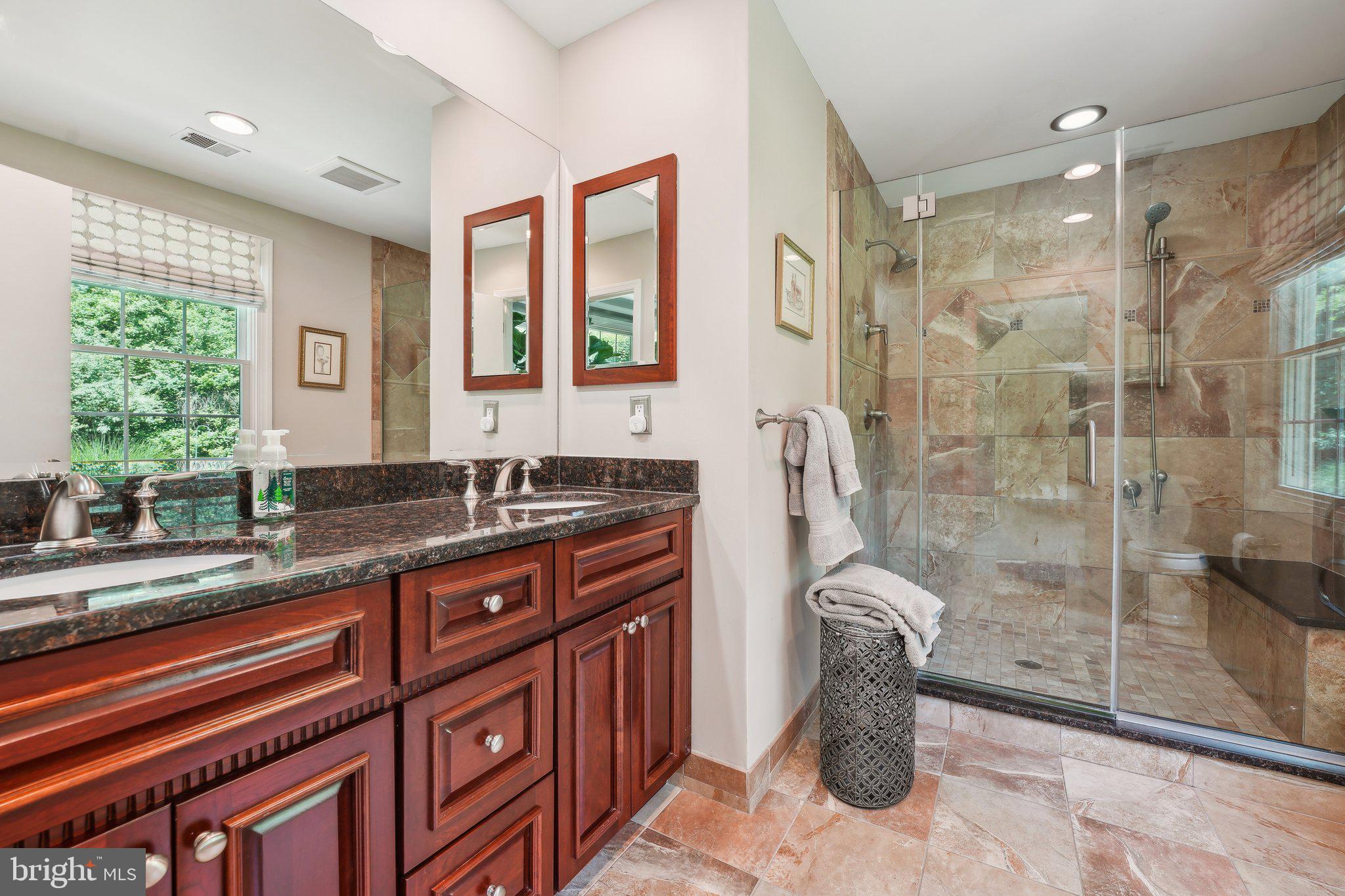 WOLF TRAP WOODS - Residential