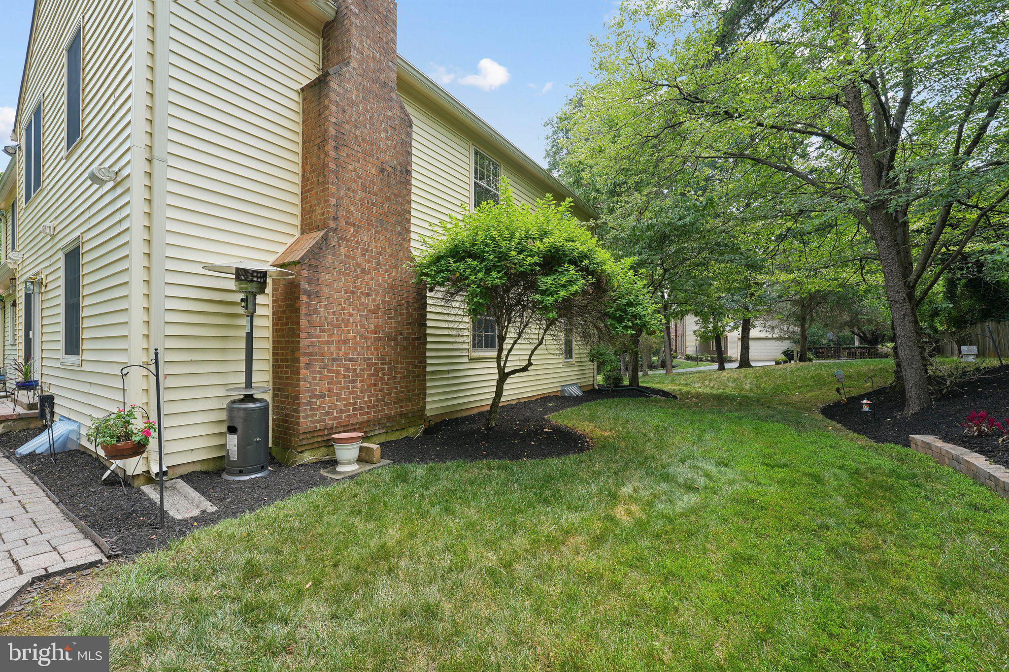 WOLF TRAP WOODS - Residential