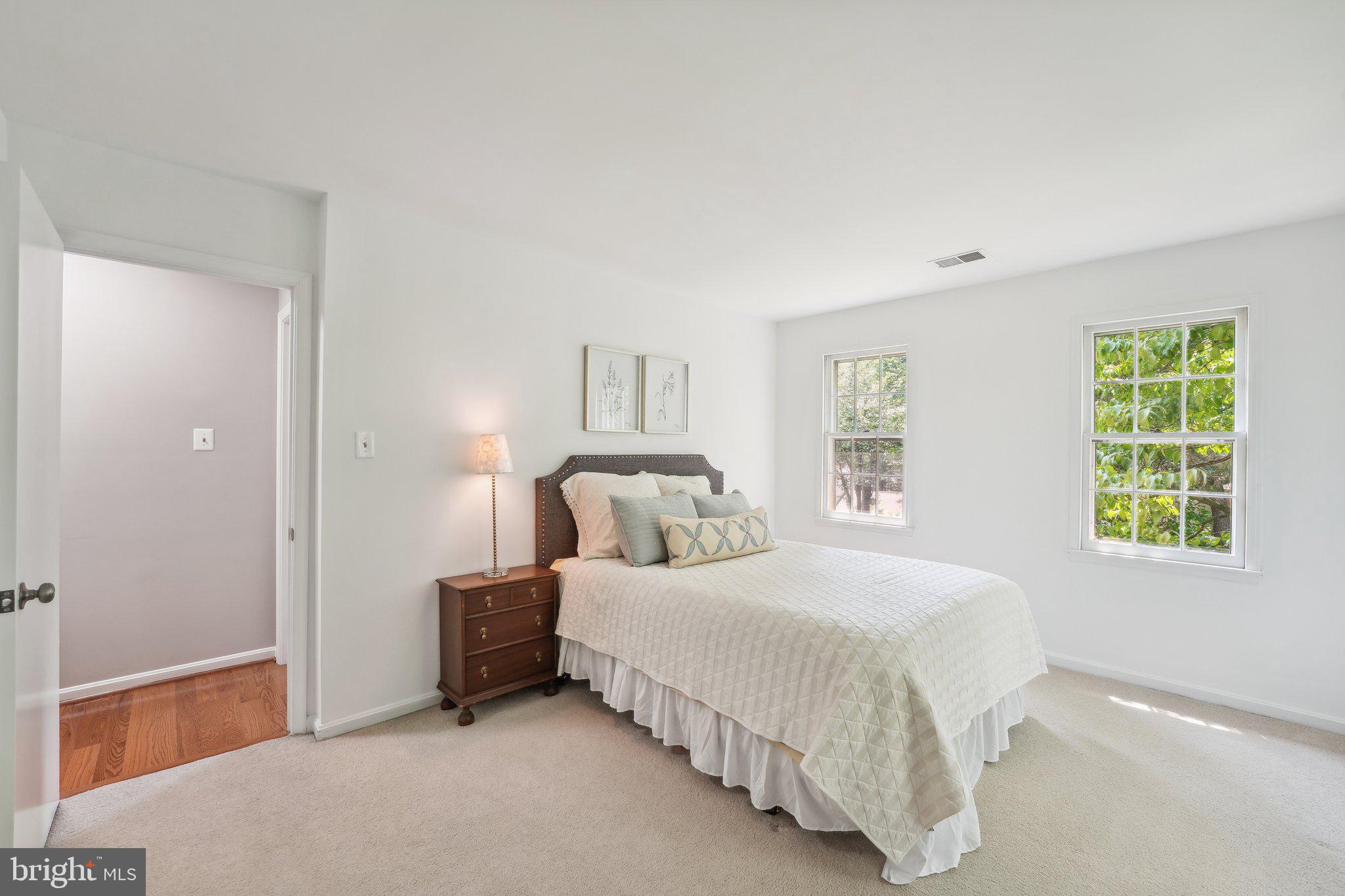 WOLF TRAP WOODS - Residential