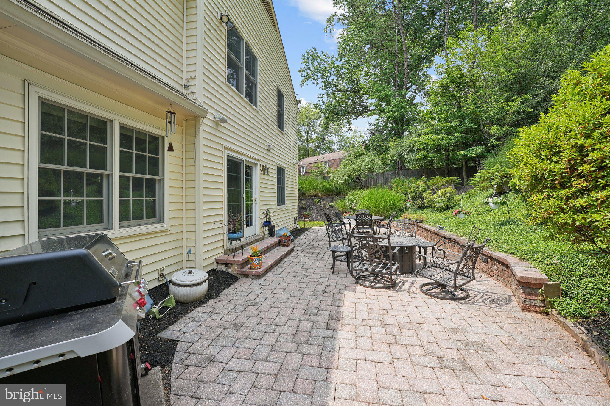 WOLF TRAP WOODS - Residential