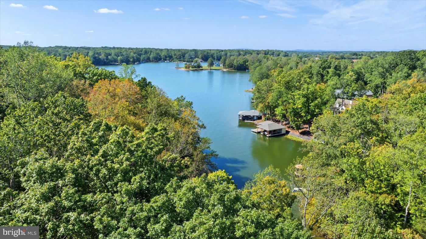 CHILDS COVE - Residential