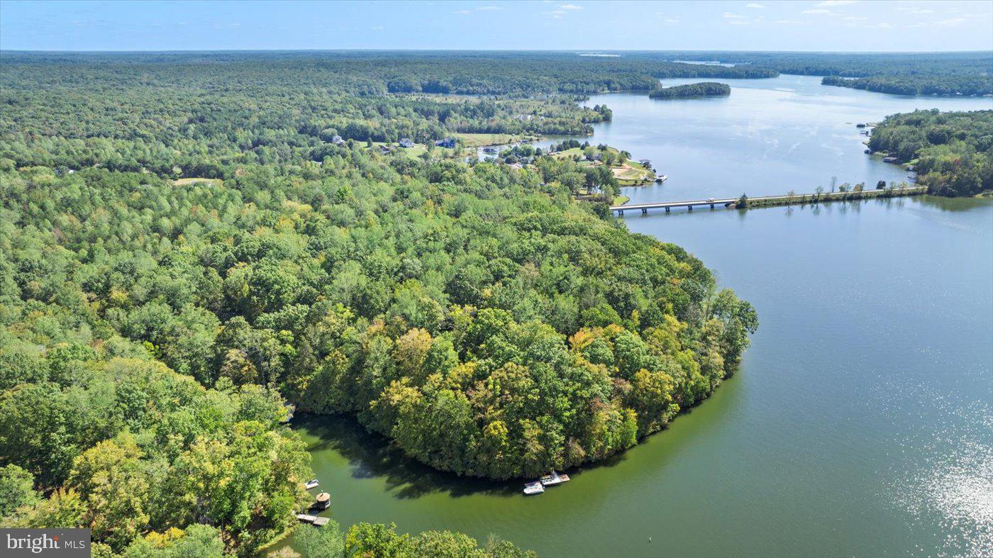 CHILDS COVE - Residential