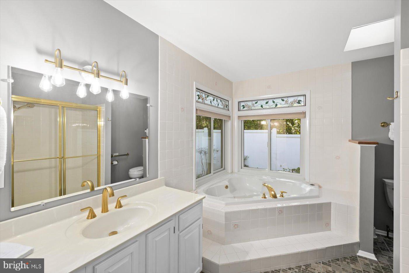 CHILDS COVE - Residential