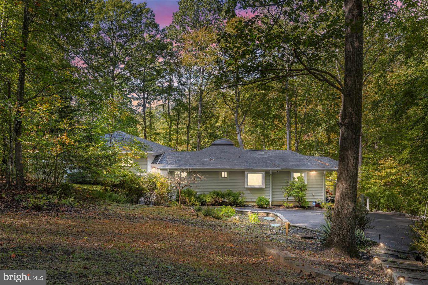 CHILDS COVE - Residential