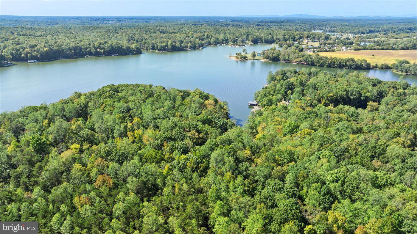 CHILDS COVE - Residential