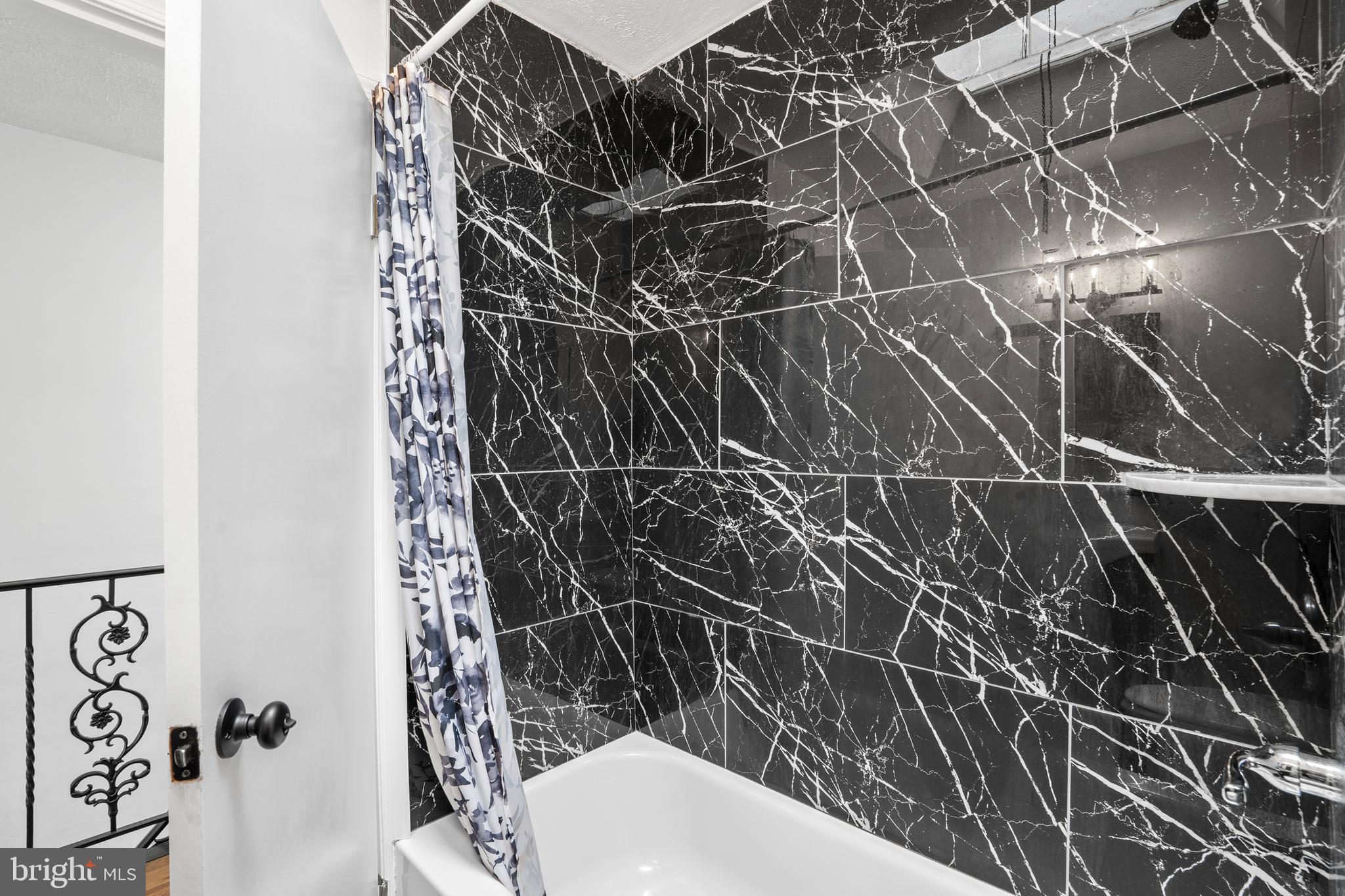 MAYFAIR - Residential