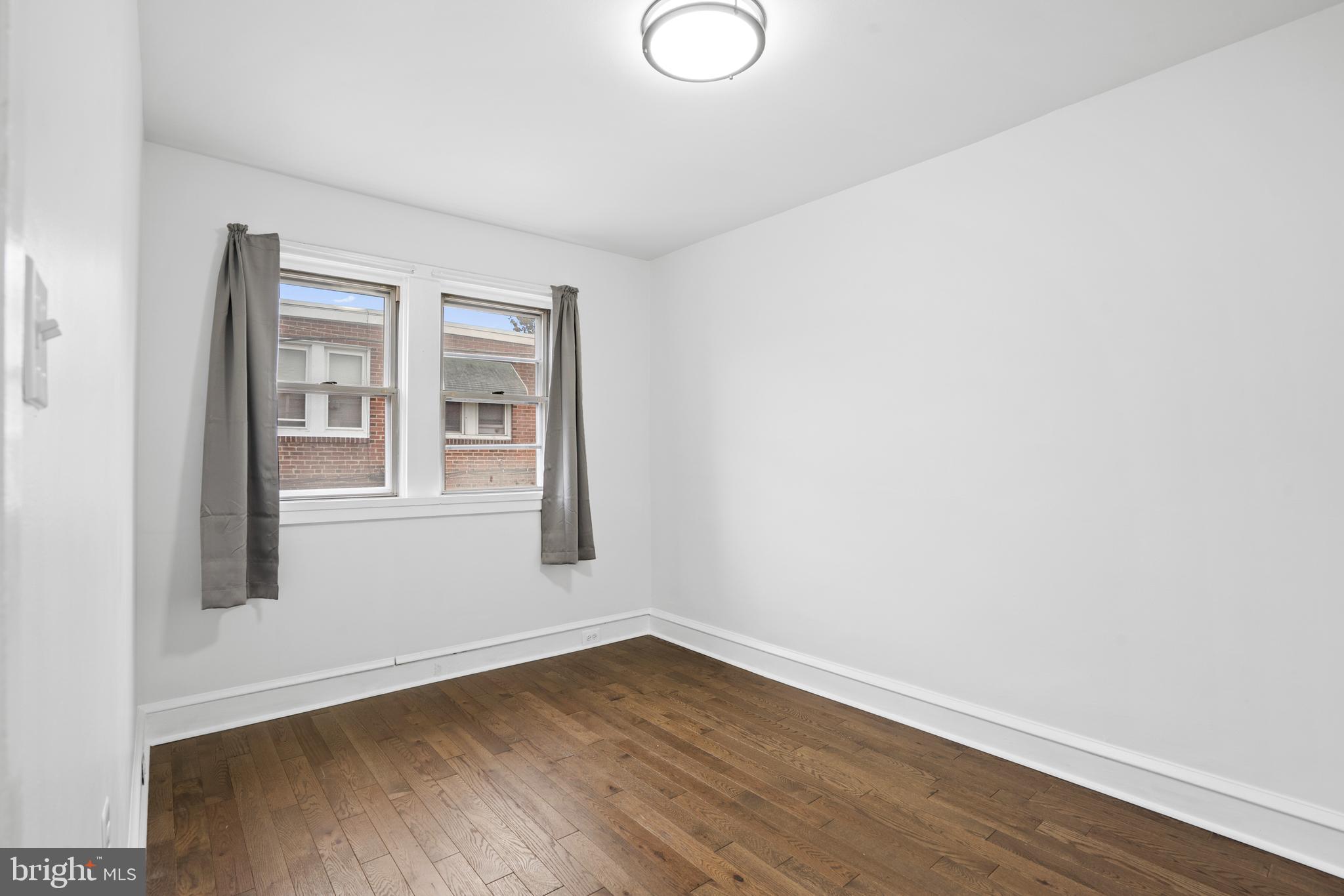 MAYFAIR - Residential