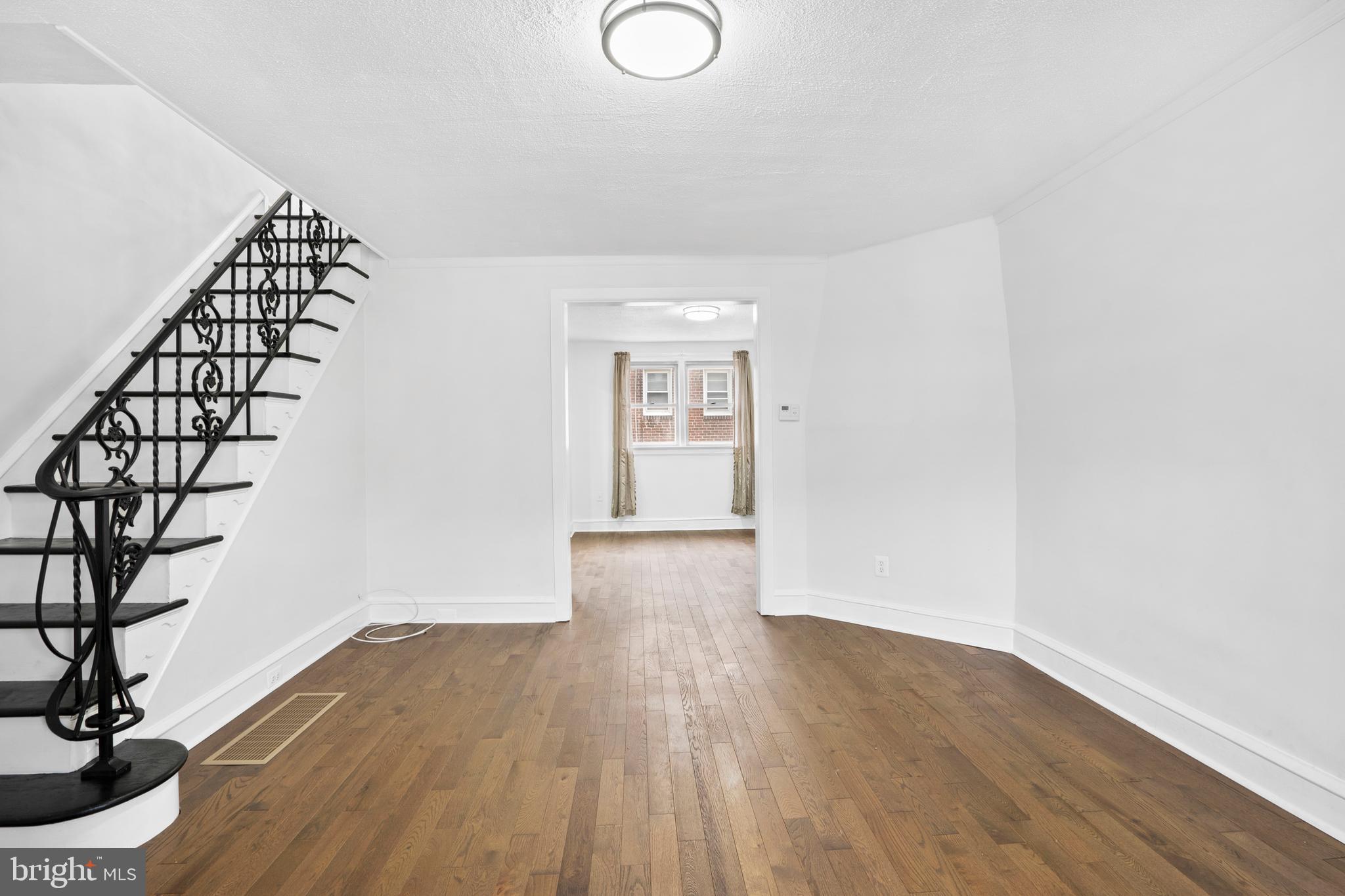 MAYFAIR - Residential