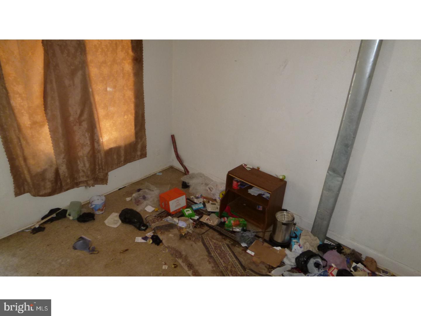 STRAWBERRY MANSION - Residential