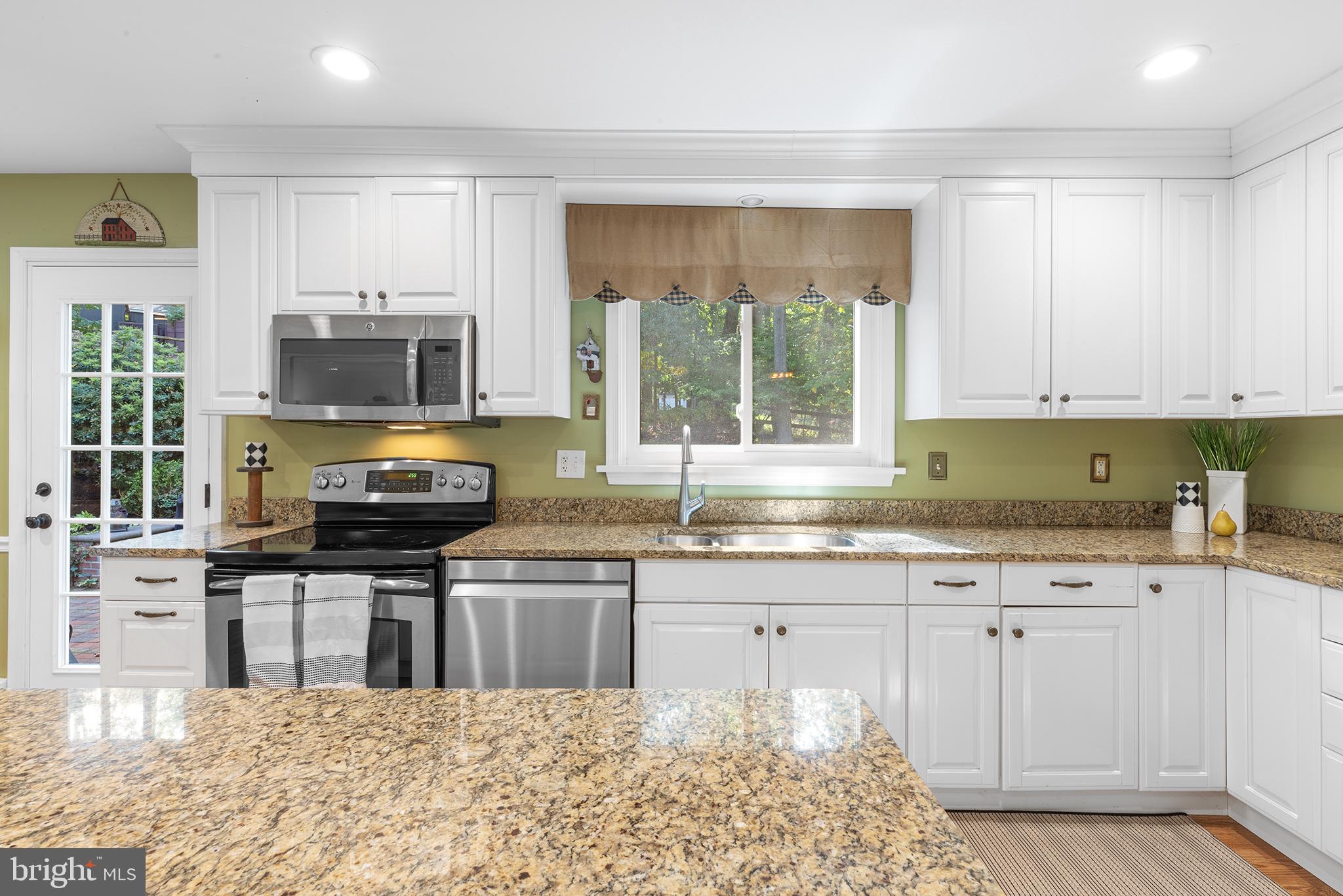 WOODLEA-CONESTOGA - Residential