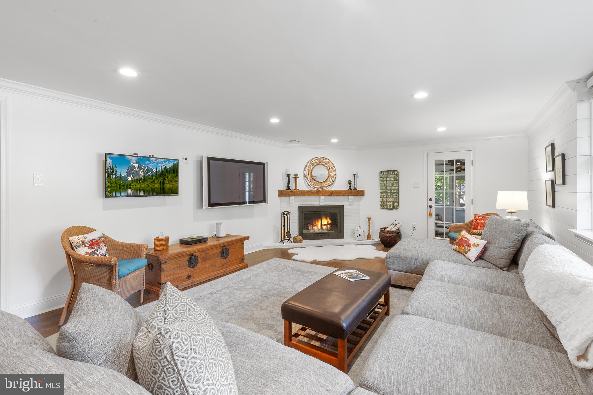 WOODLEA-CONESTOGA - Residential