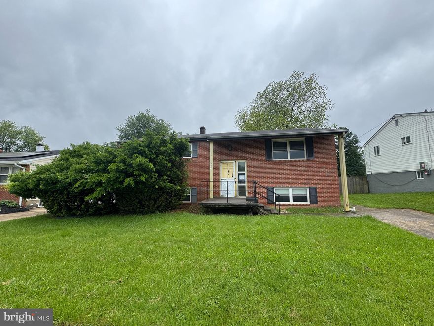 The Seller must comply with HUD Guidelines 24 CRF 206.125. All offers to be submitted on Homepath. All Brick Front Split Foyer style detached home with 3 Bedrooms and 2 Full Baths located in Stoneybrook north. Spacious living area with wooden floor. Rear deck, Driveway parking and rear entrance basement.