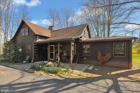 5053 LAKEWOOD DRIVE MOHNTON PA 19540