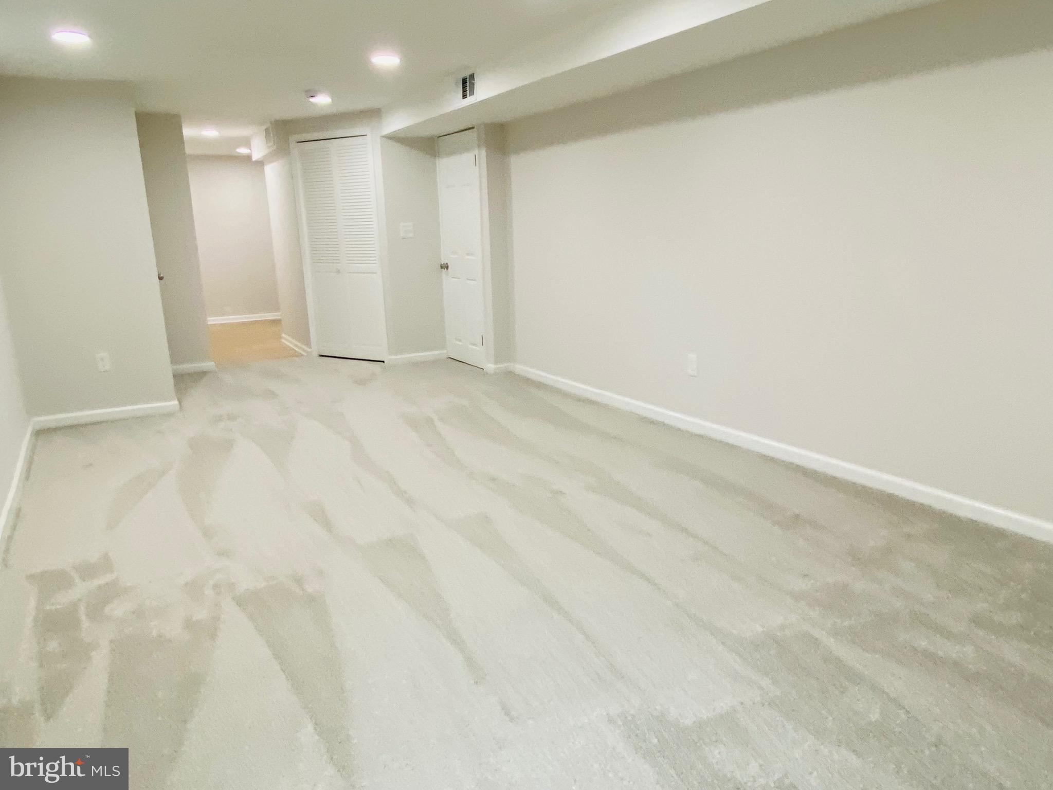 ROSE HILL FARMS - Residential