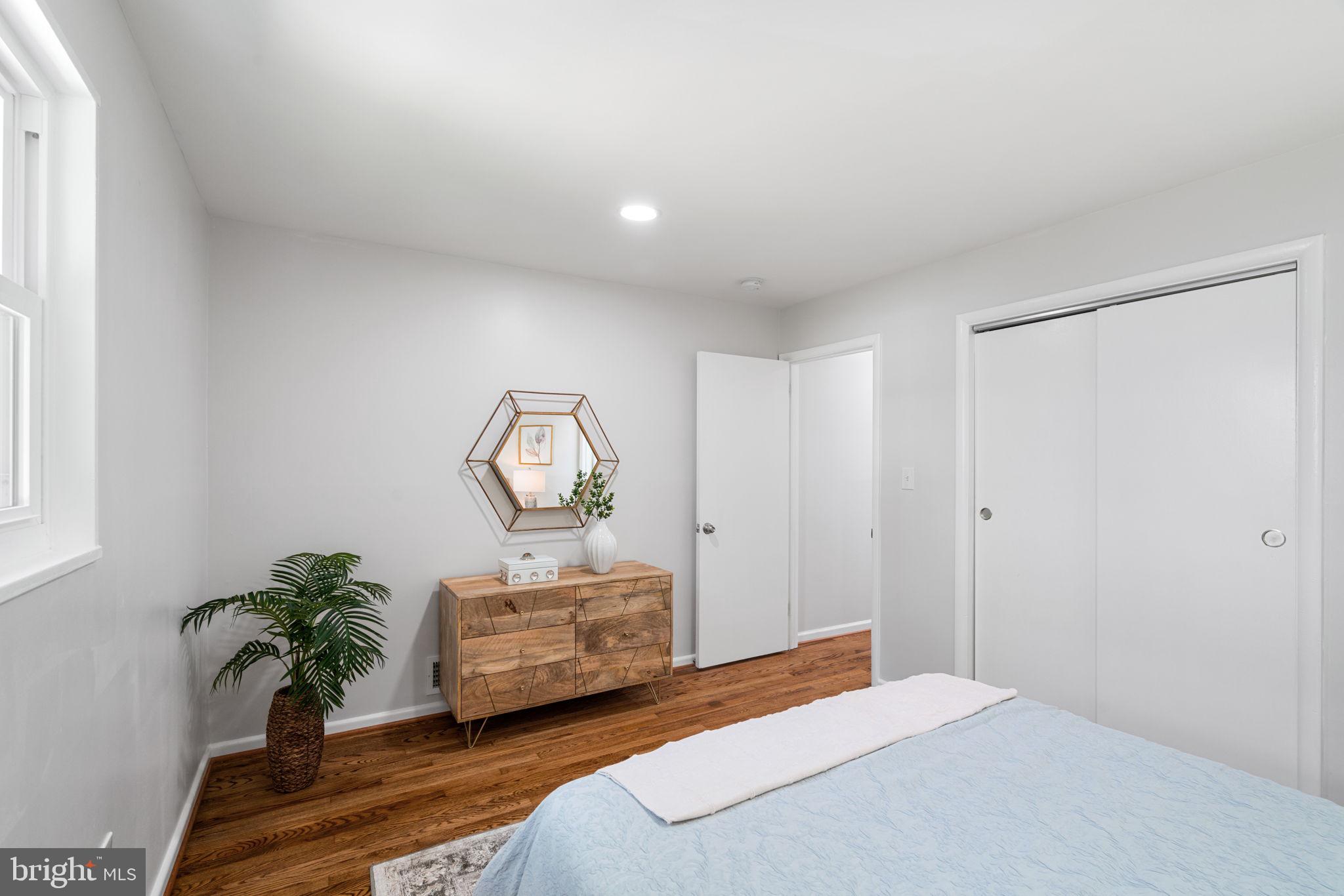 ROSE HILL FARMS - Residential