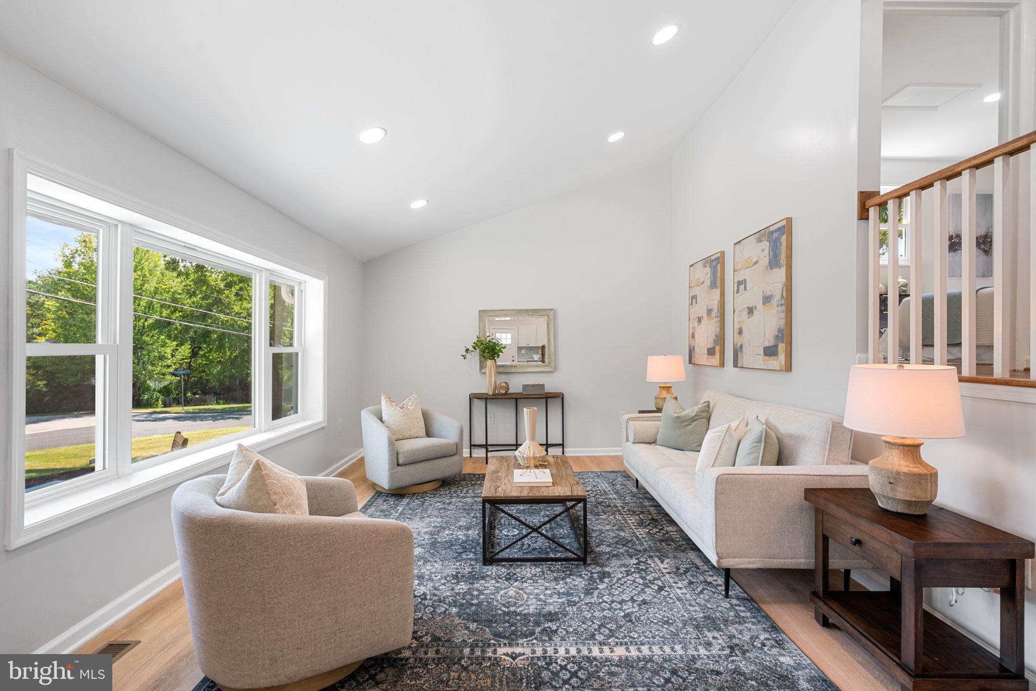 ROSE HILL FARMS - Residential