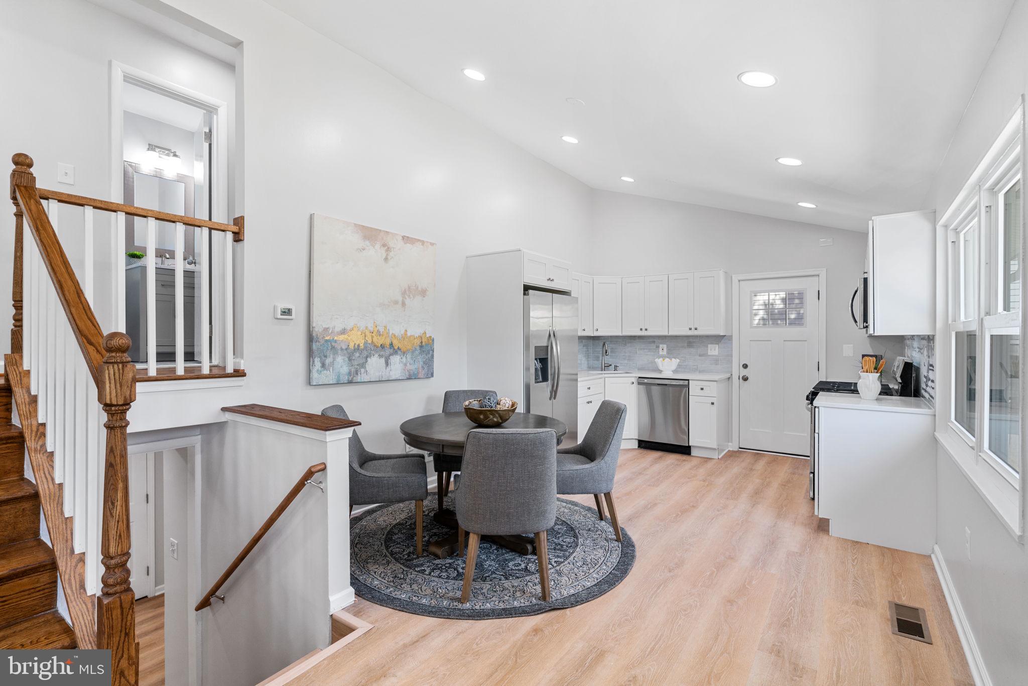 ROSE HILL FARMS - Residential