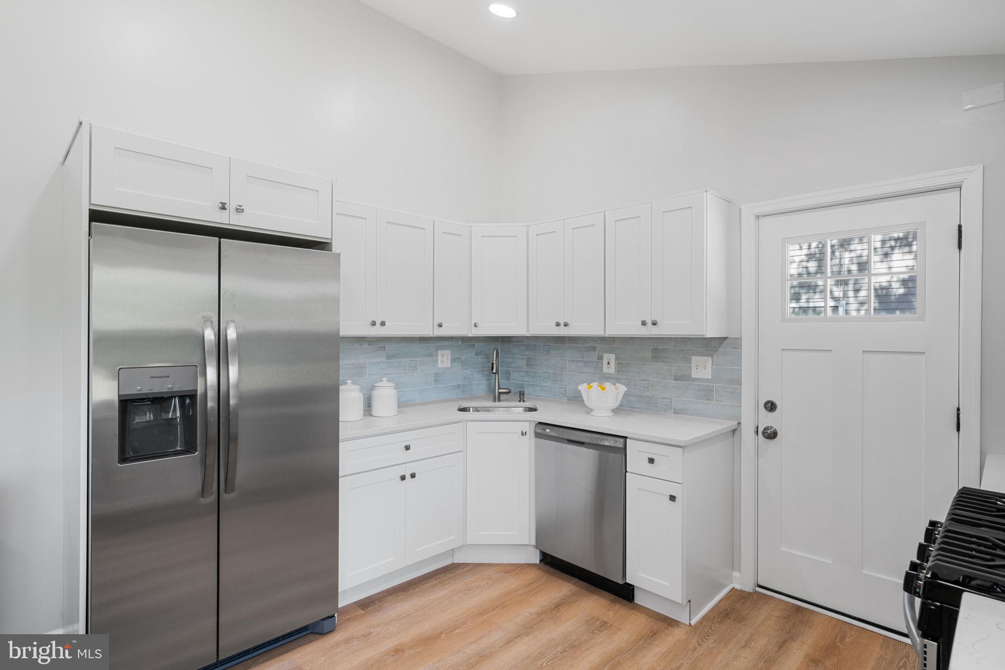 ROSE HILL FARMS - Residential