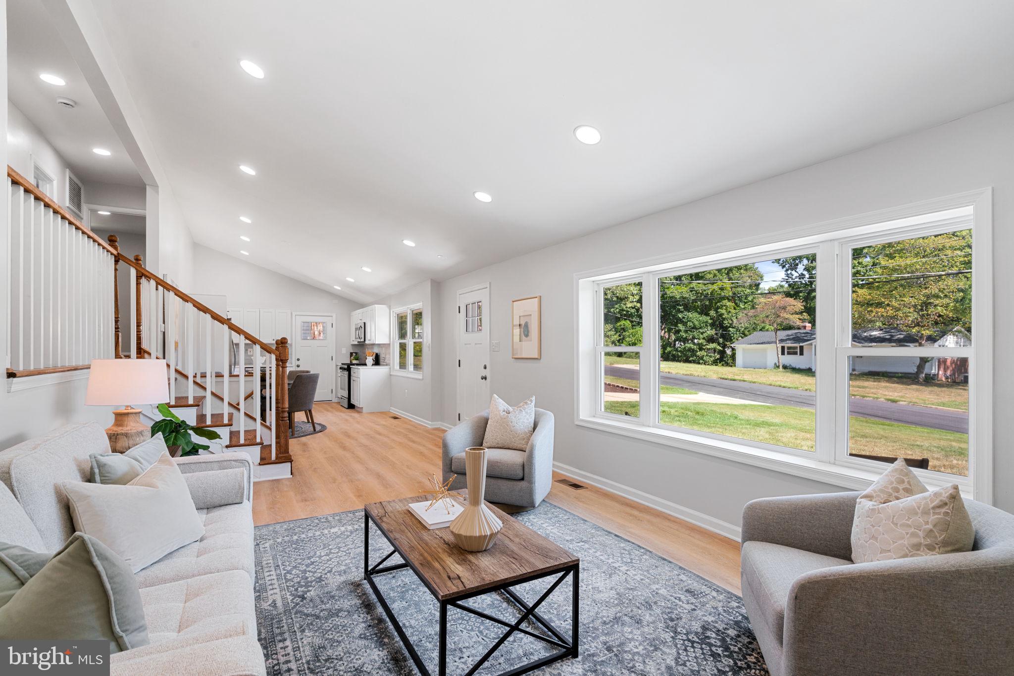 ROSE HILL FARMS - Residential