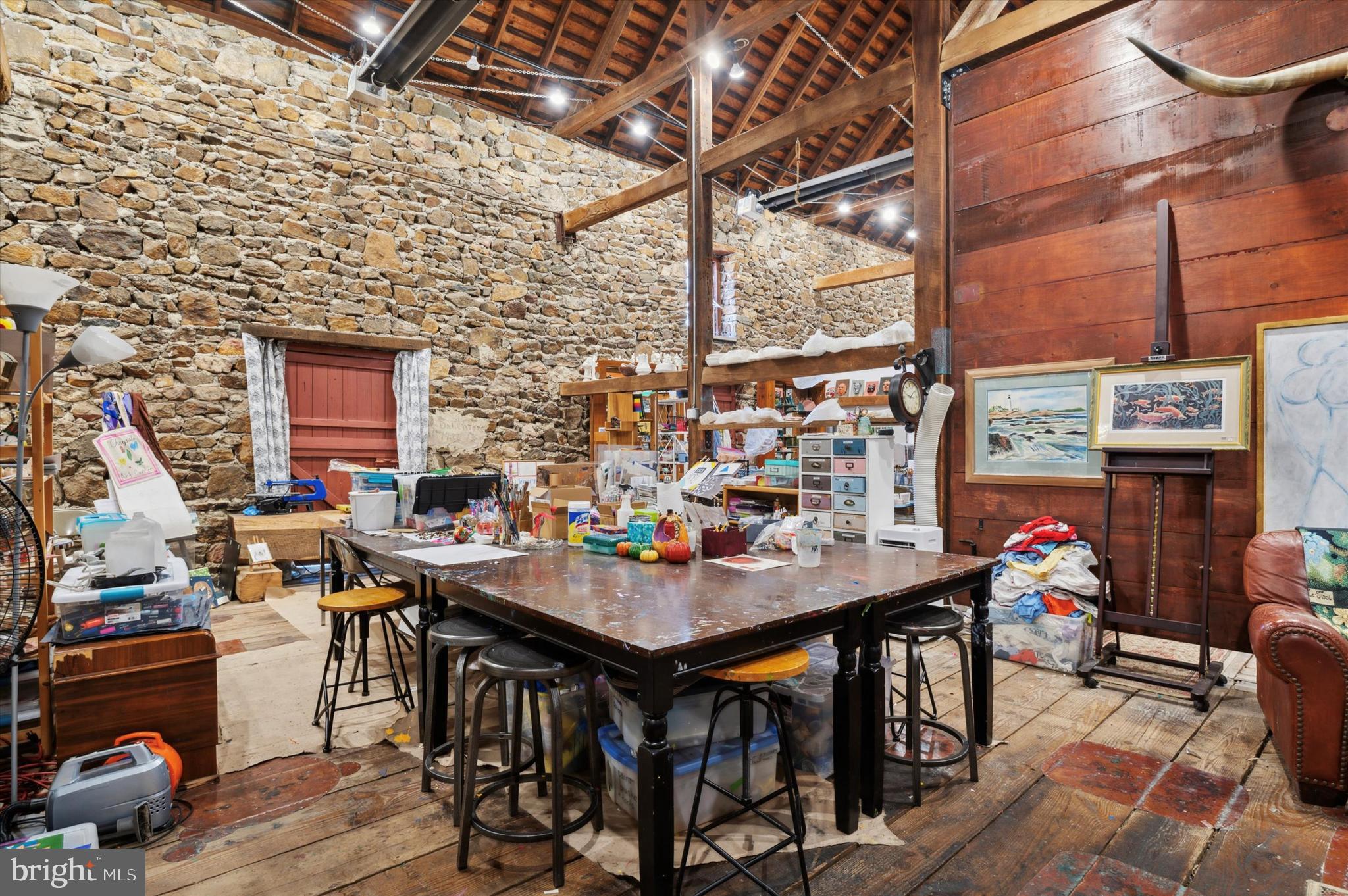 IVYSTONE - Residential