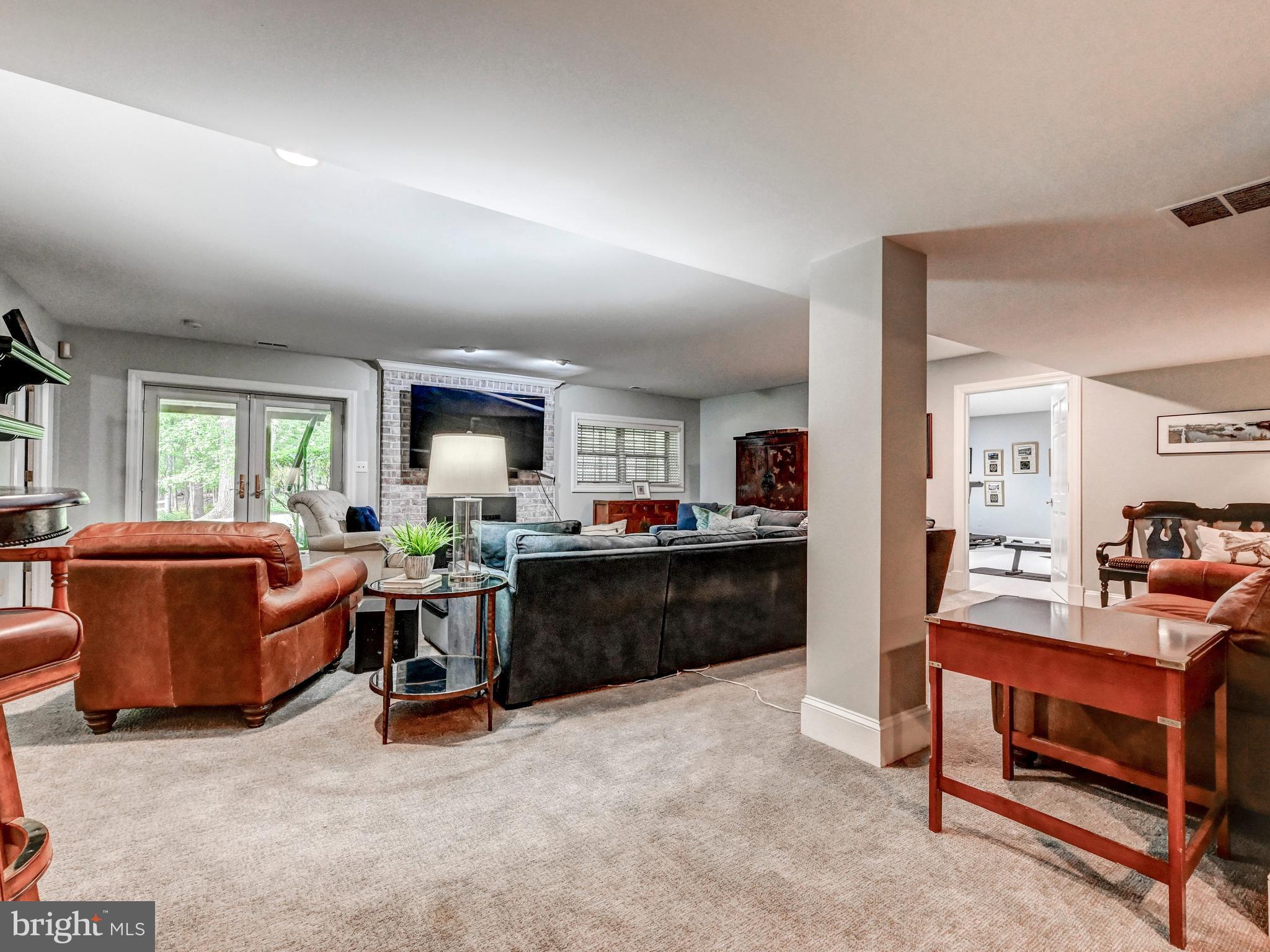 SPRINGHILL FARMS - Residential