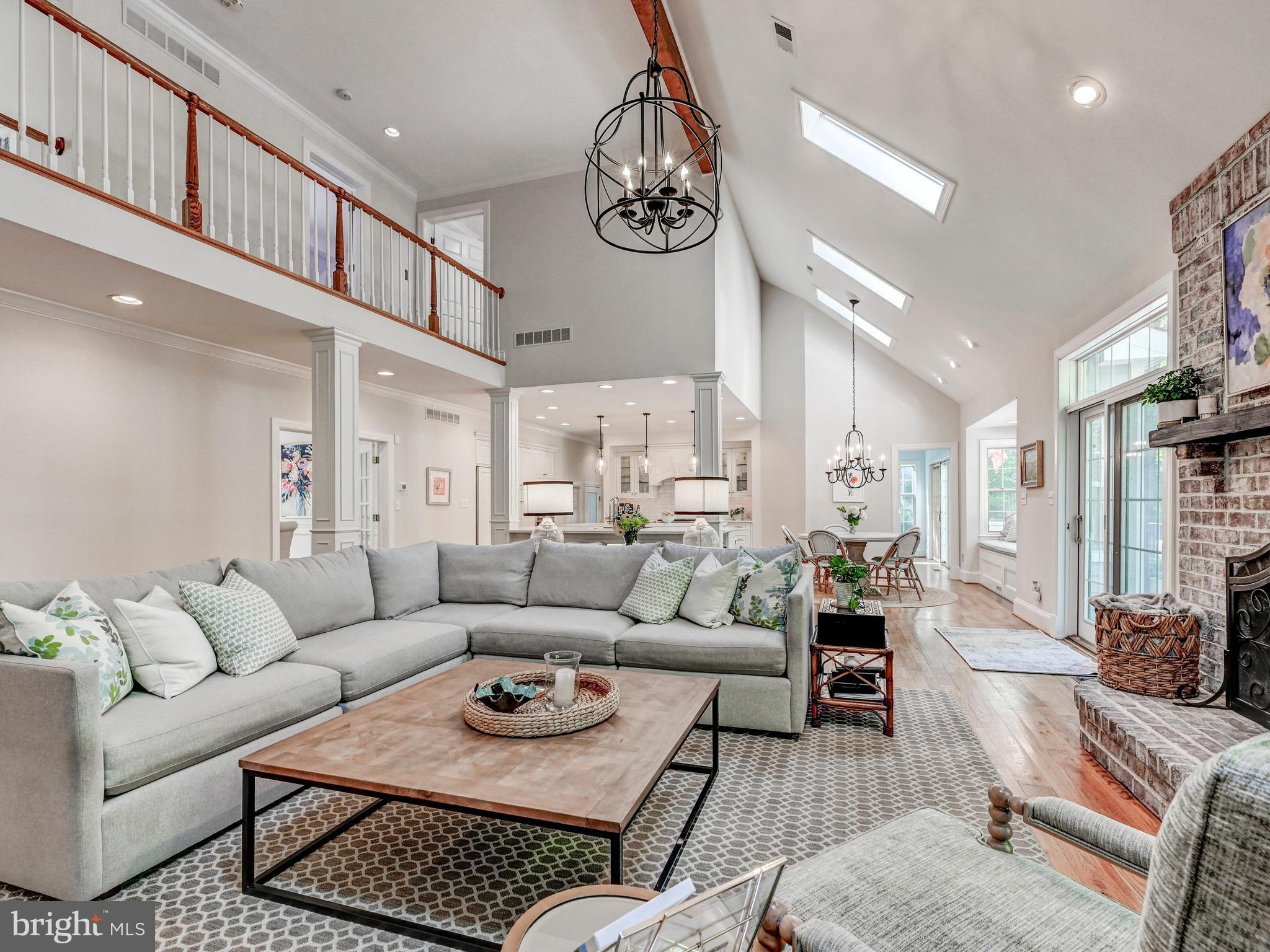 SPRINGHILL FARMS - Residential
