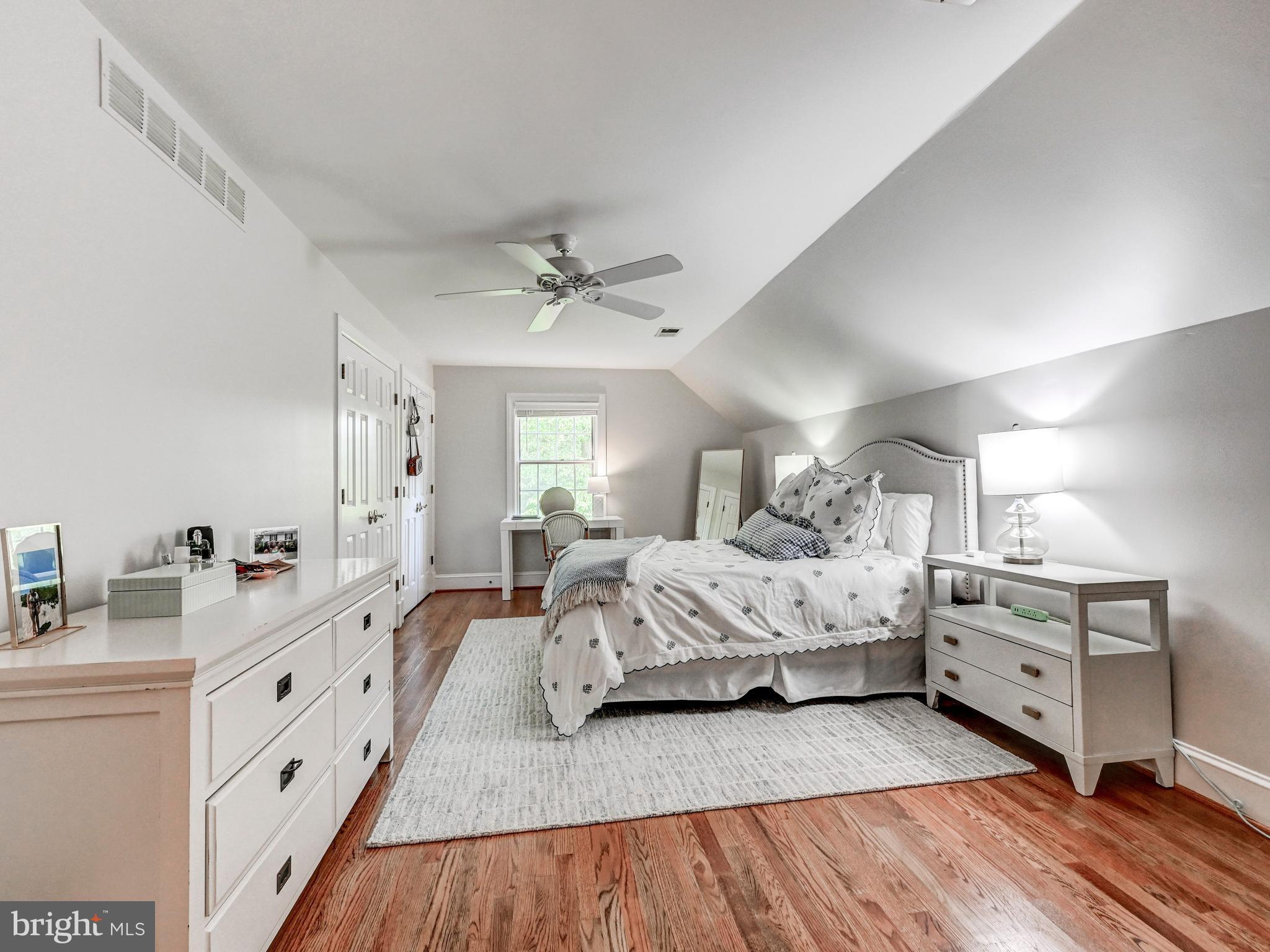 SPRINGHILL FARMS - Residential