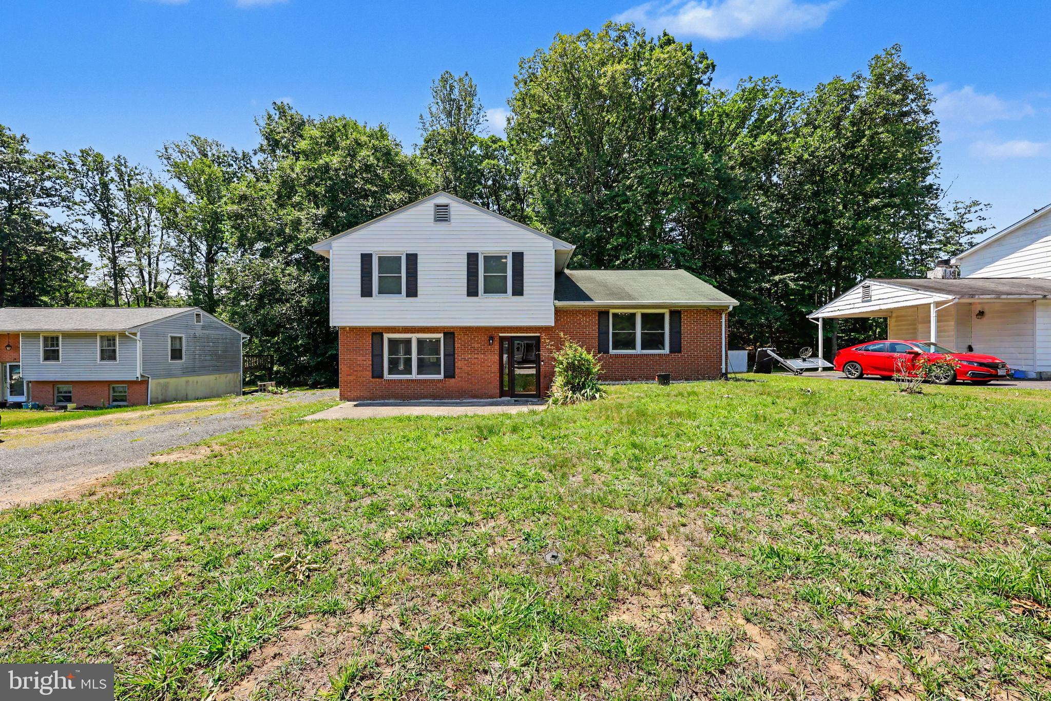 17 WILLOW LANE
