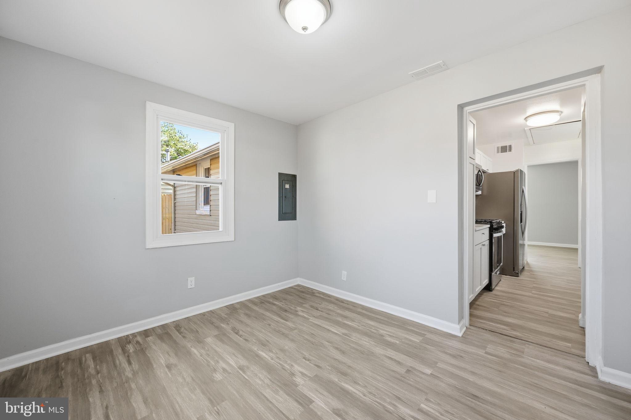 HOLLYWOOD - Residential