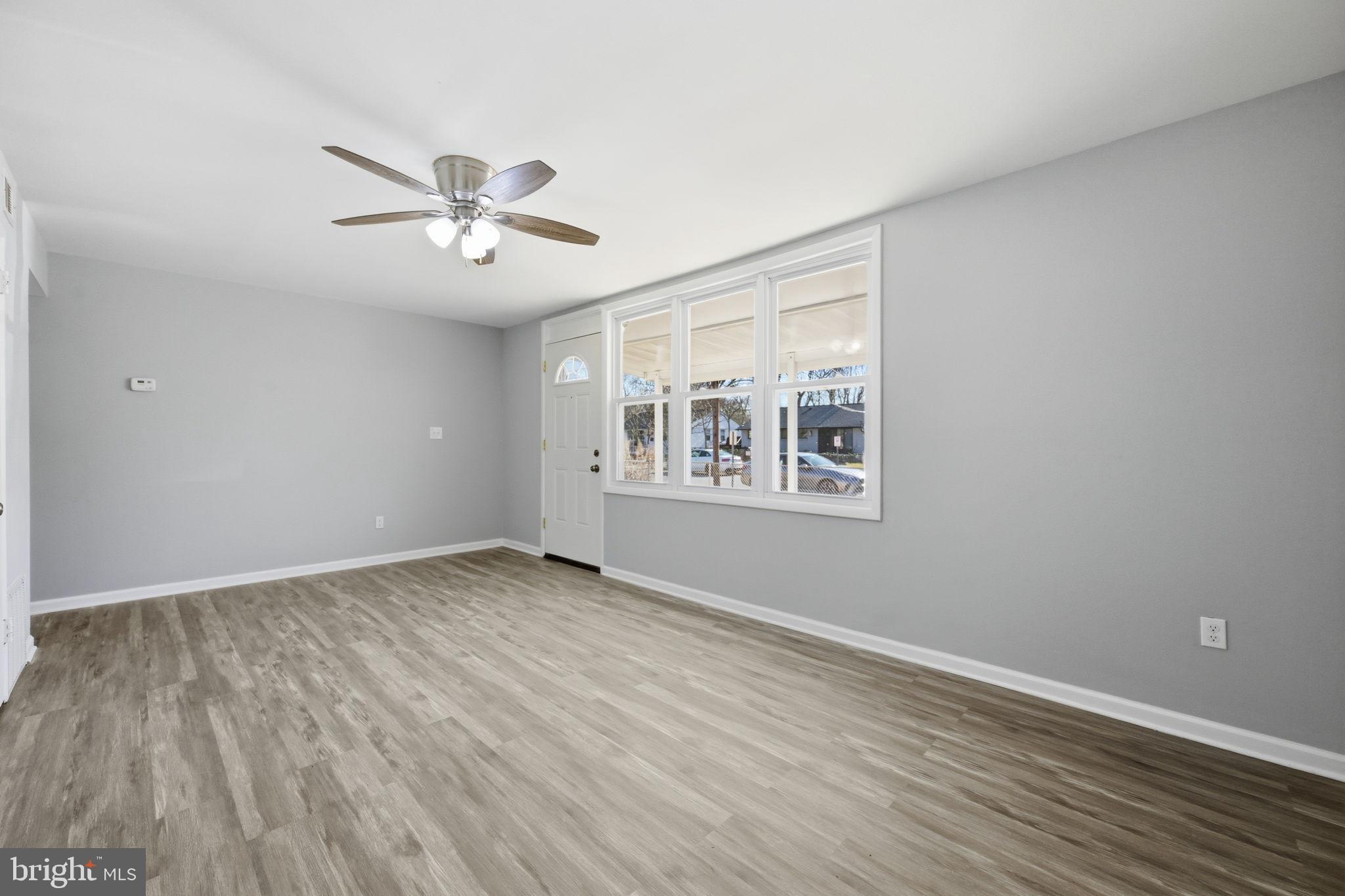 HOLLYWOOD - Residential