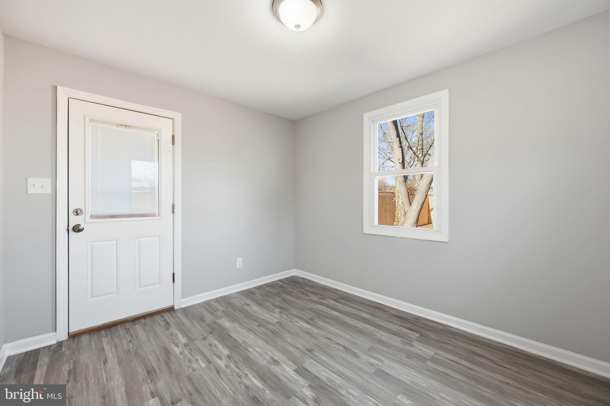 HOLLYWOOD - Residential