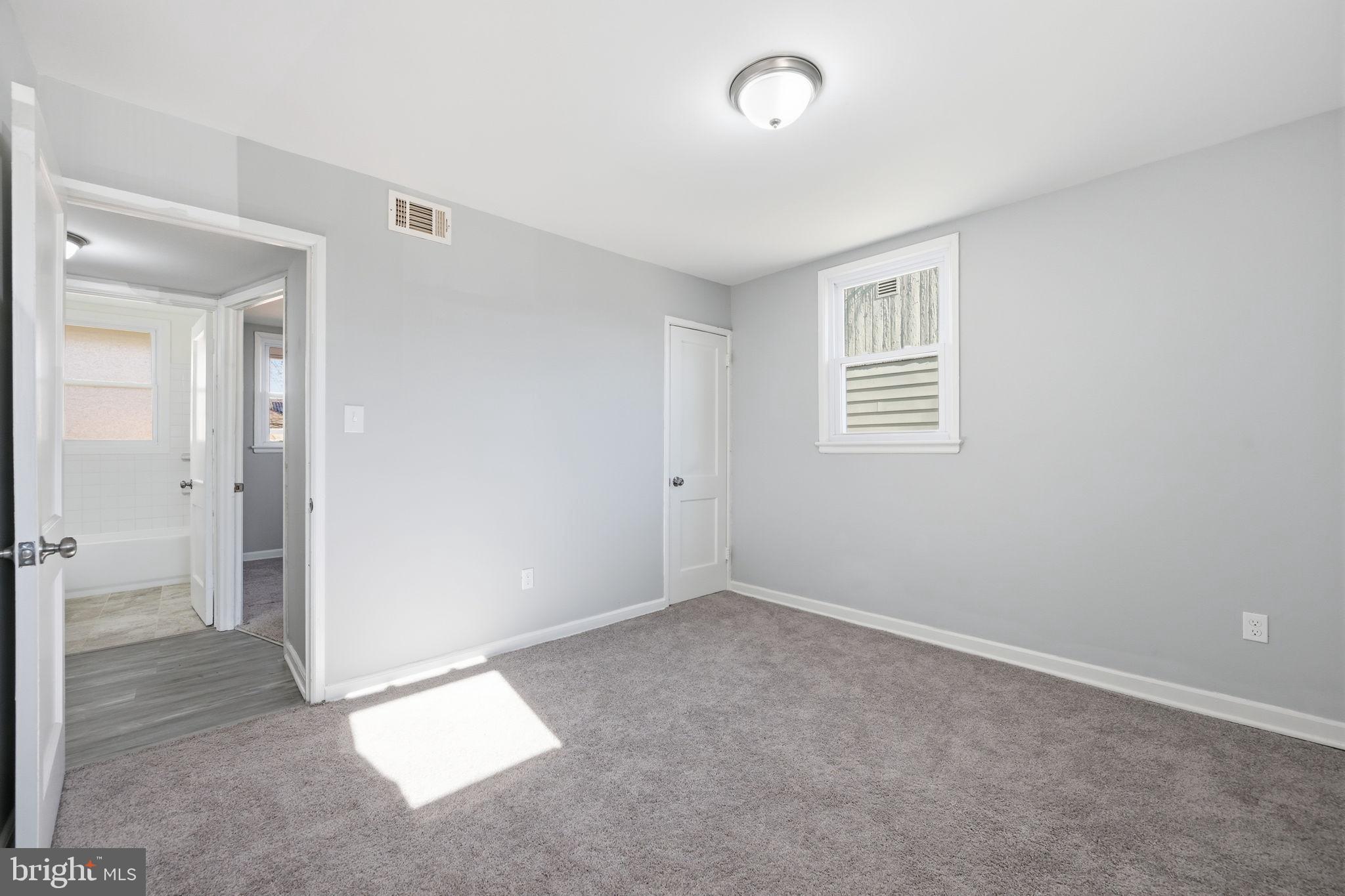 HOLLYWOOD - Residential