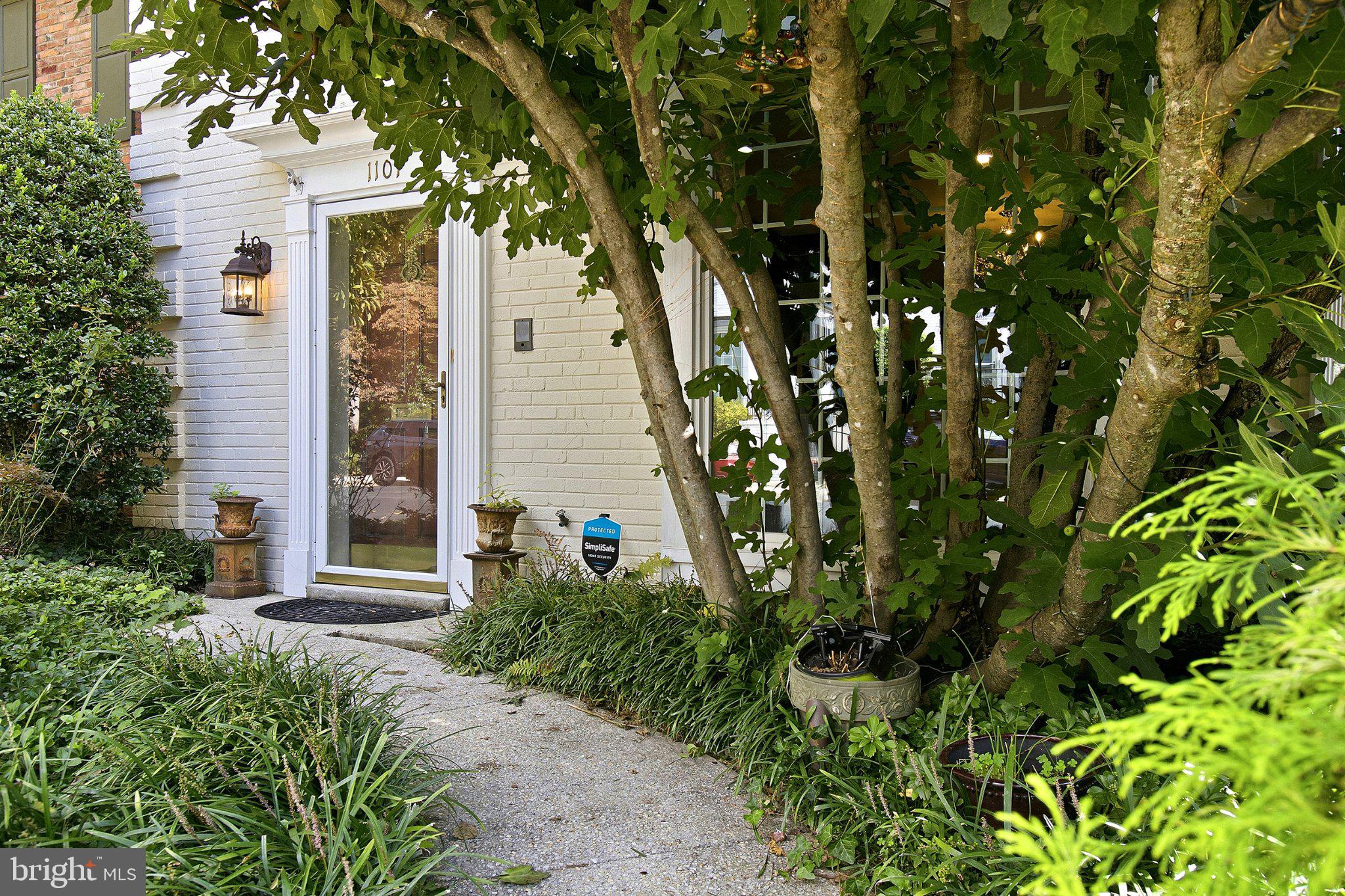 1107 WIMBLEDON DRIVE