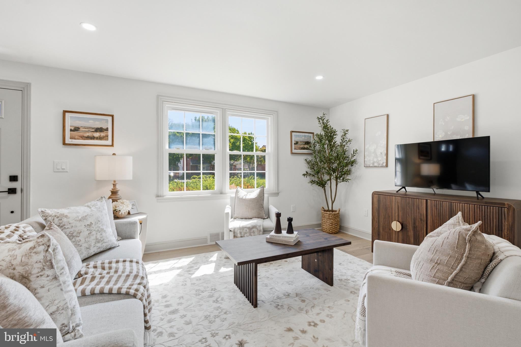 401 TWIN OAKS DRIVE