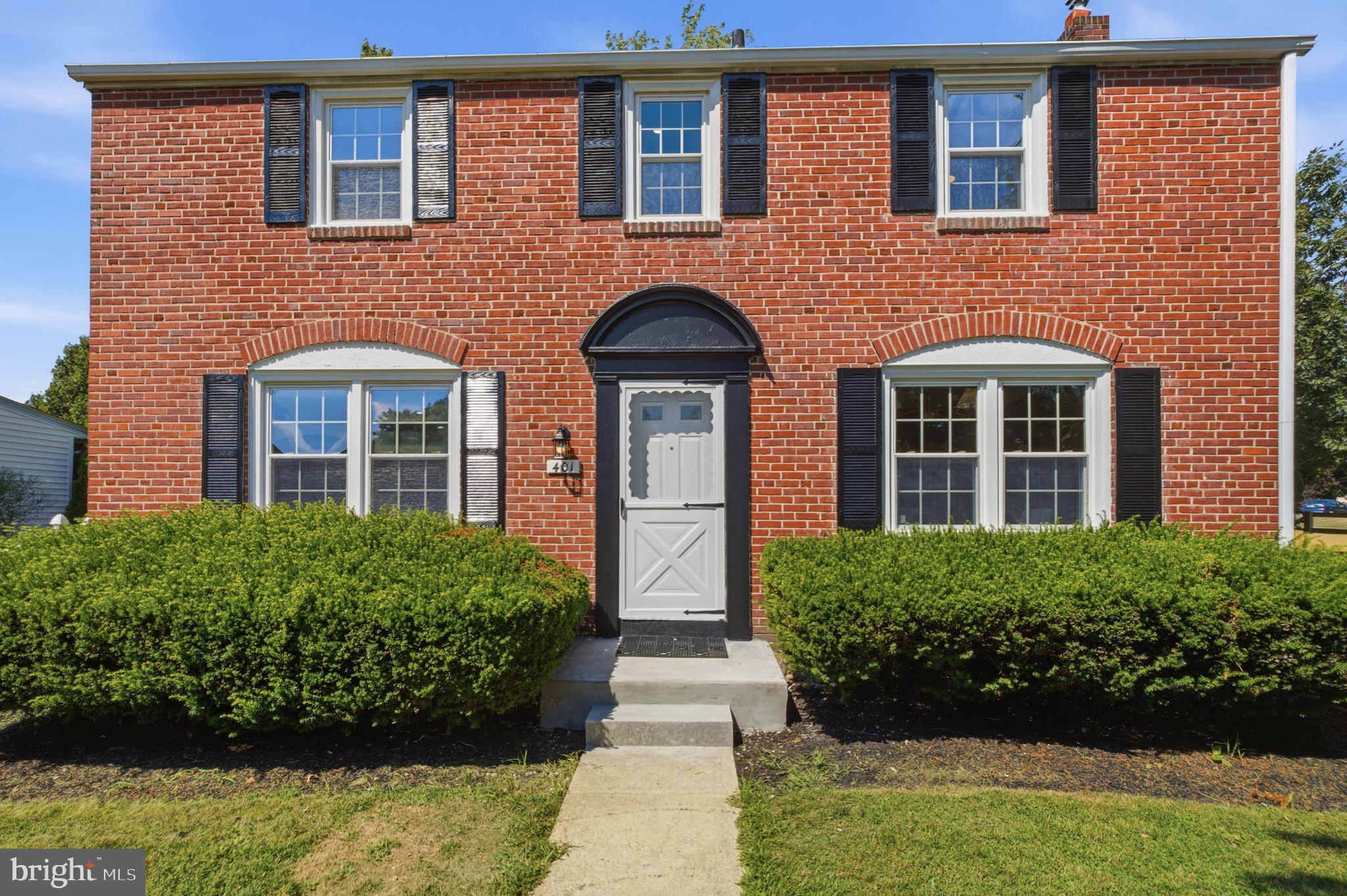 401 TWIN OAKS DRIVE