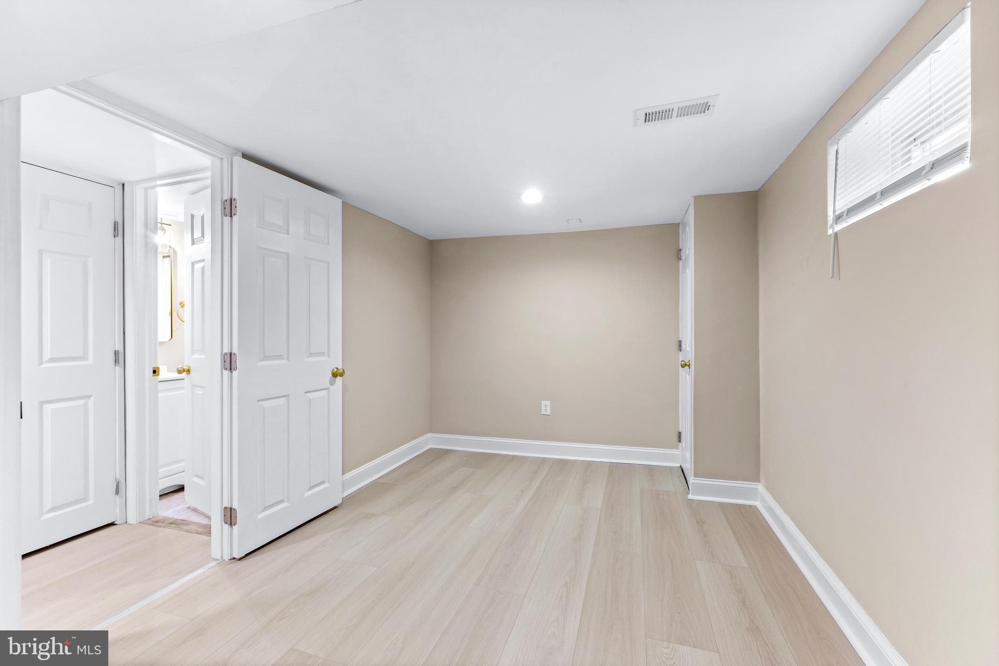 WESTFIELD - Residential