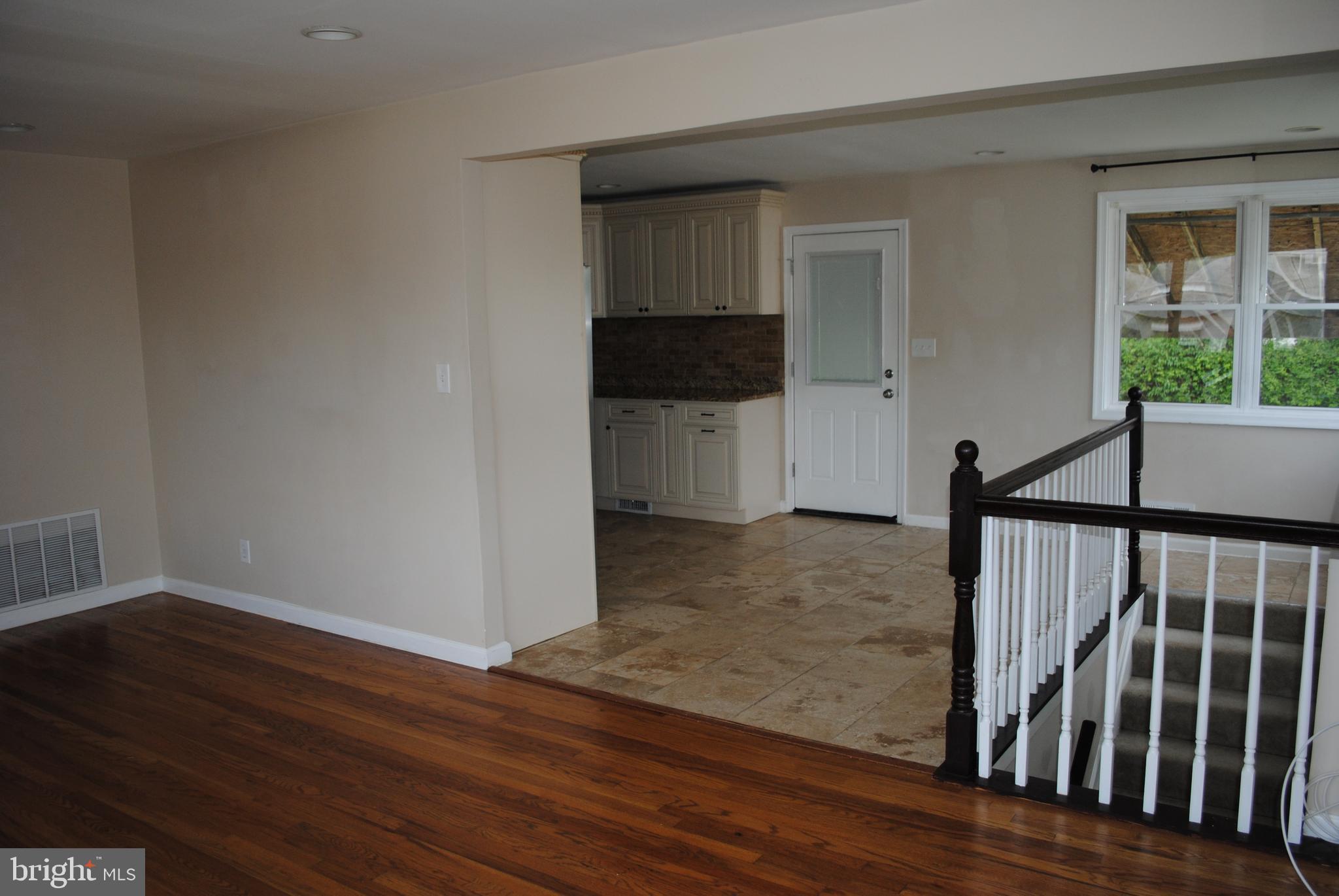 MUNROE GARDENS - Residential